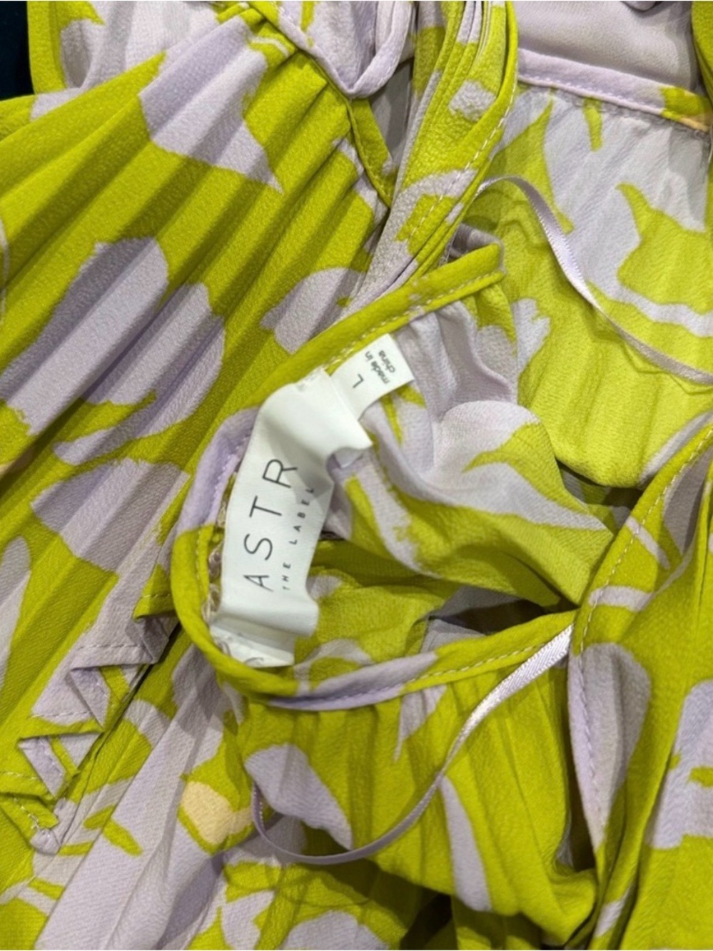 ASTR the Label Blythe Dress - Picture 4 of 6